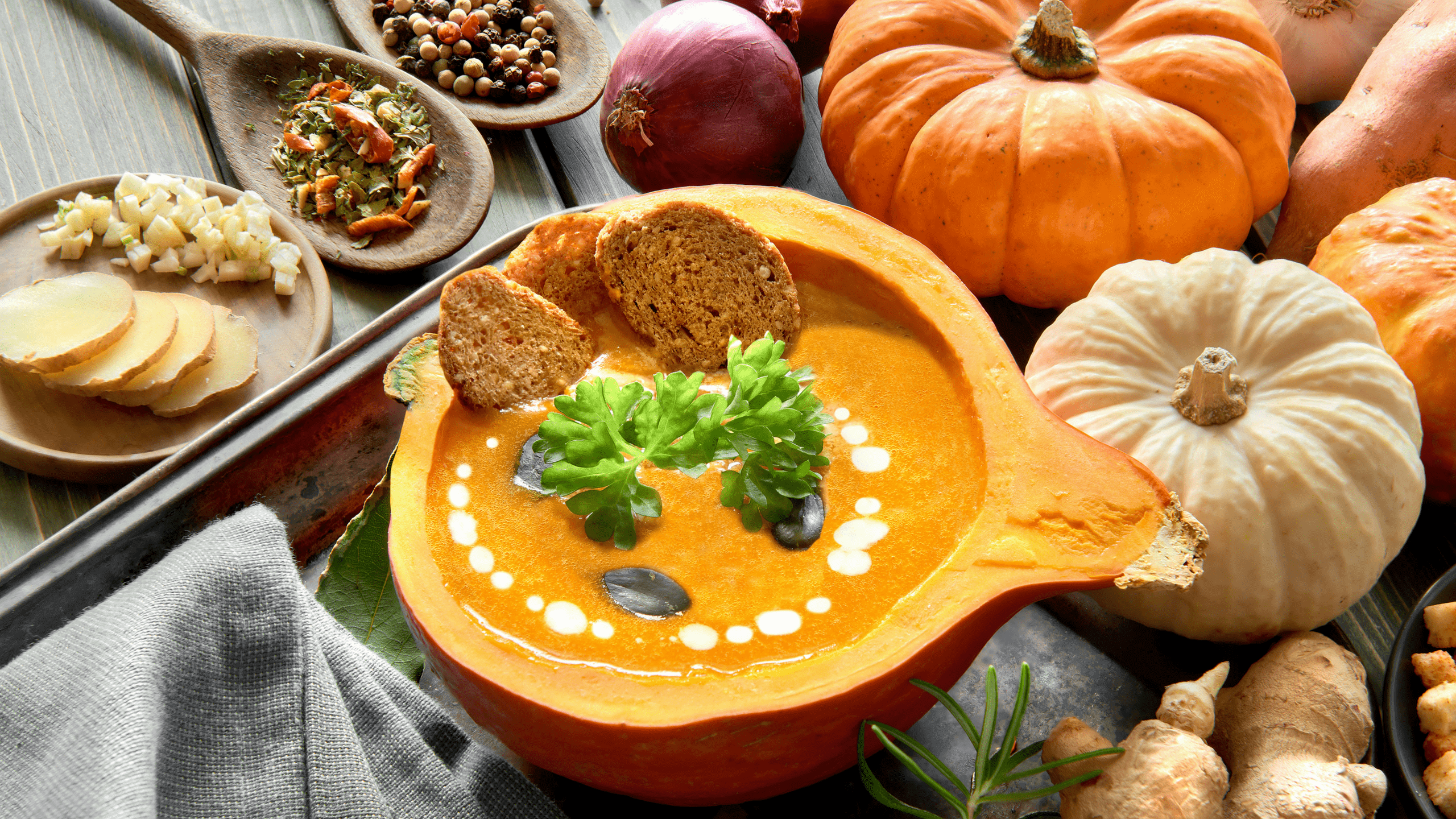 10-halloween-dinner-recipes-to-feed-your-family-plant-based-family